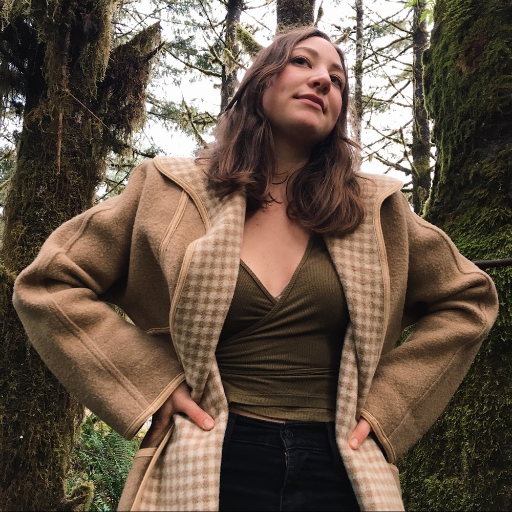 Vintage Tan Wool Winter Coat - Picture 2 of 6
